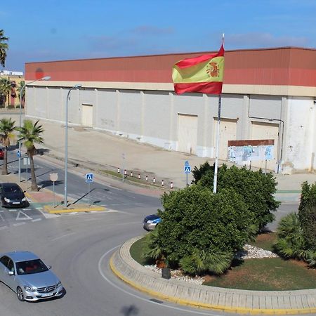 Pension Hidalgo 2 Utrera Exterior foto